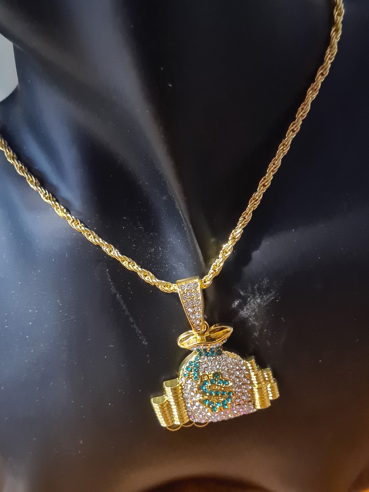 Rhinestone pendant