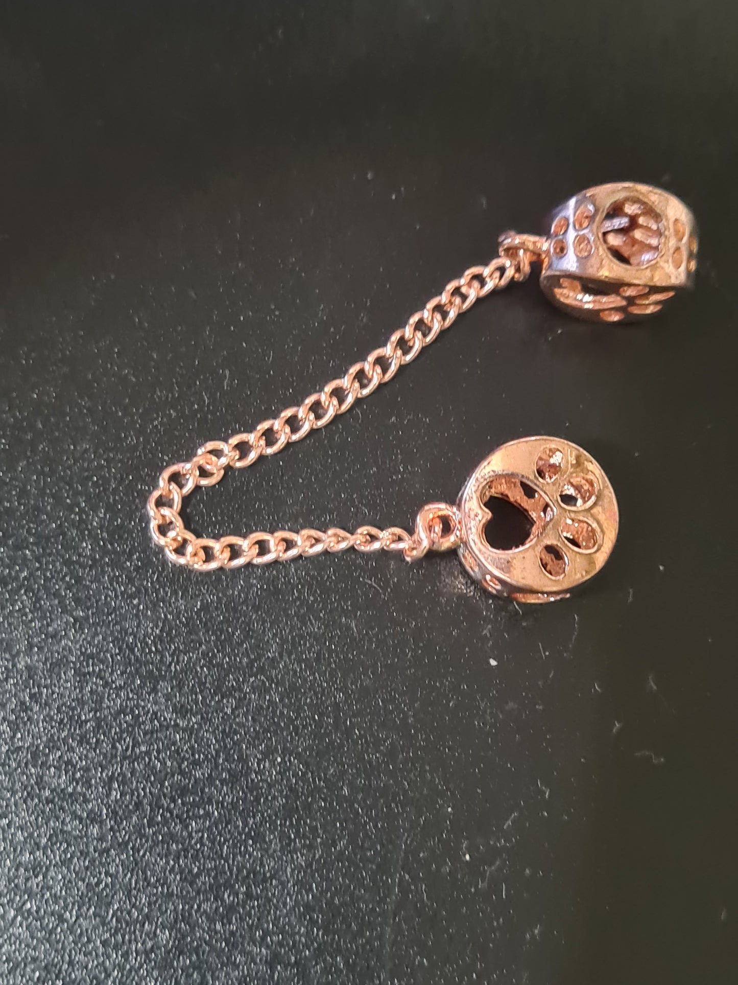 Rose gold paw safety chain