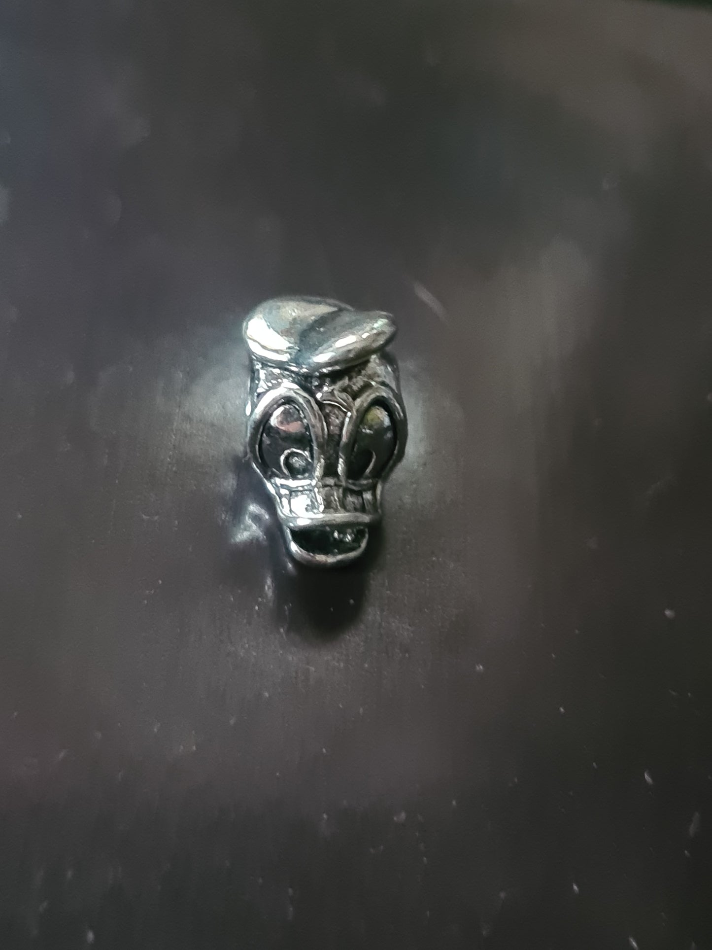 Donald duck charm