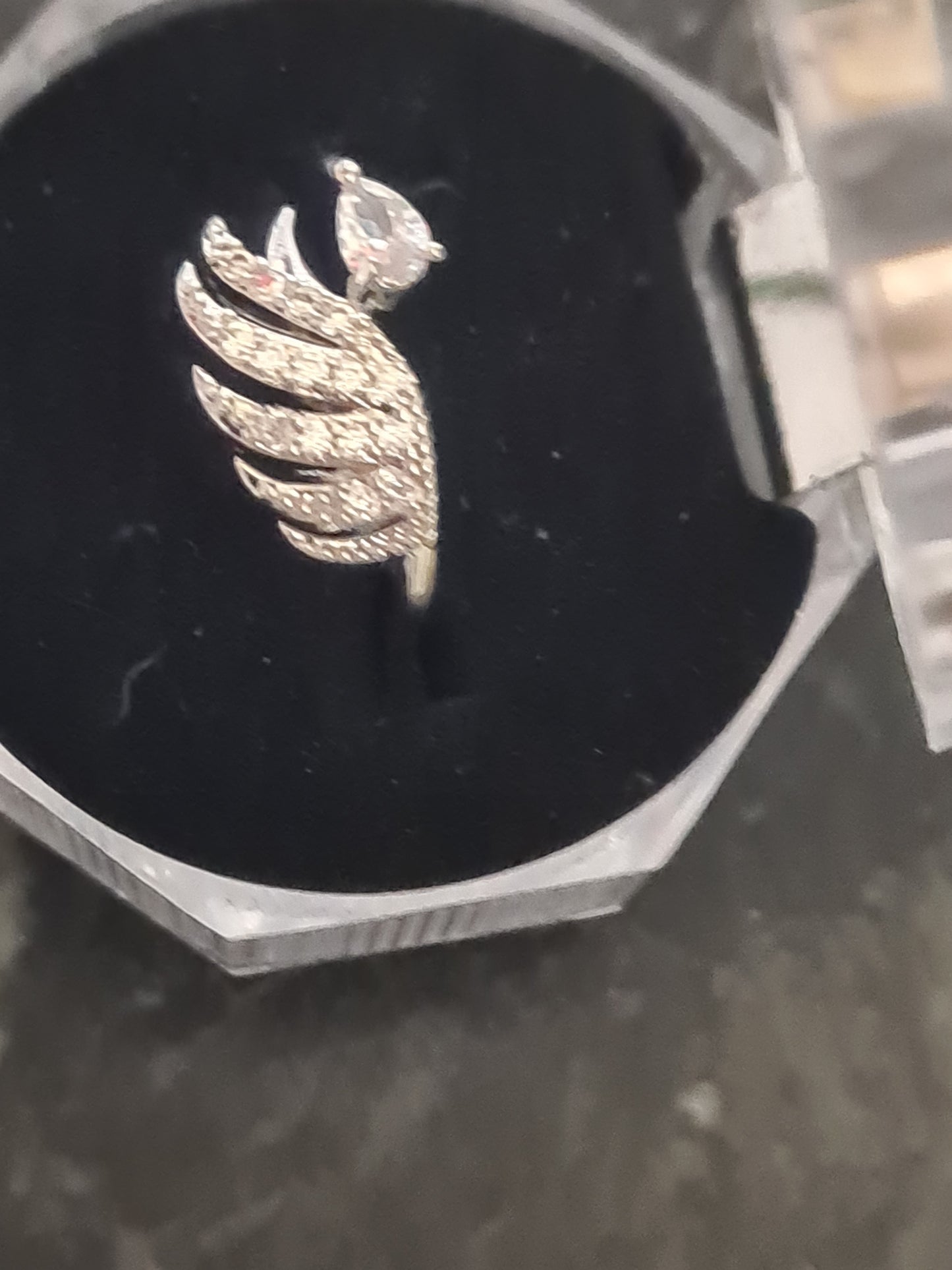 Wing ring