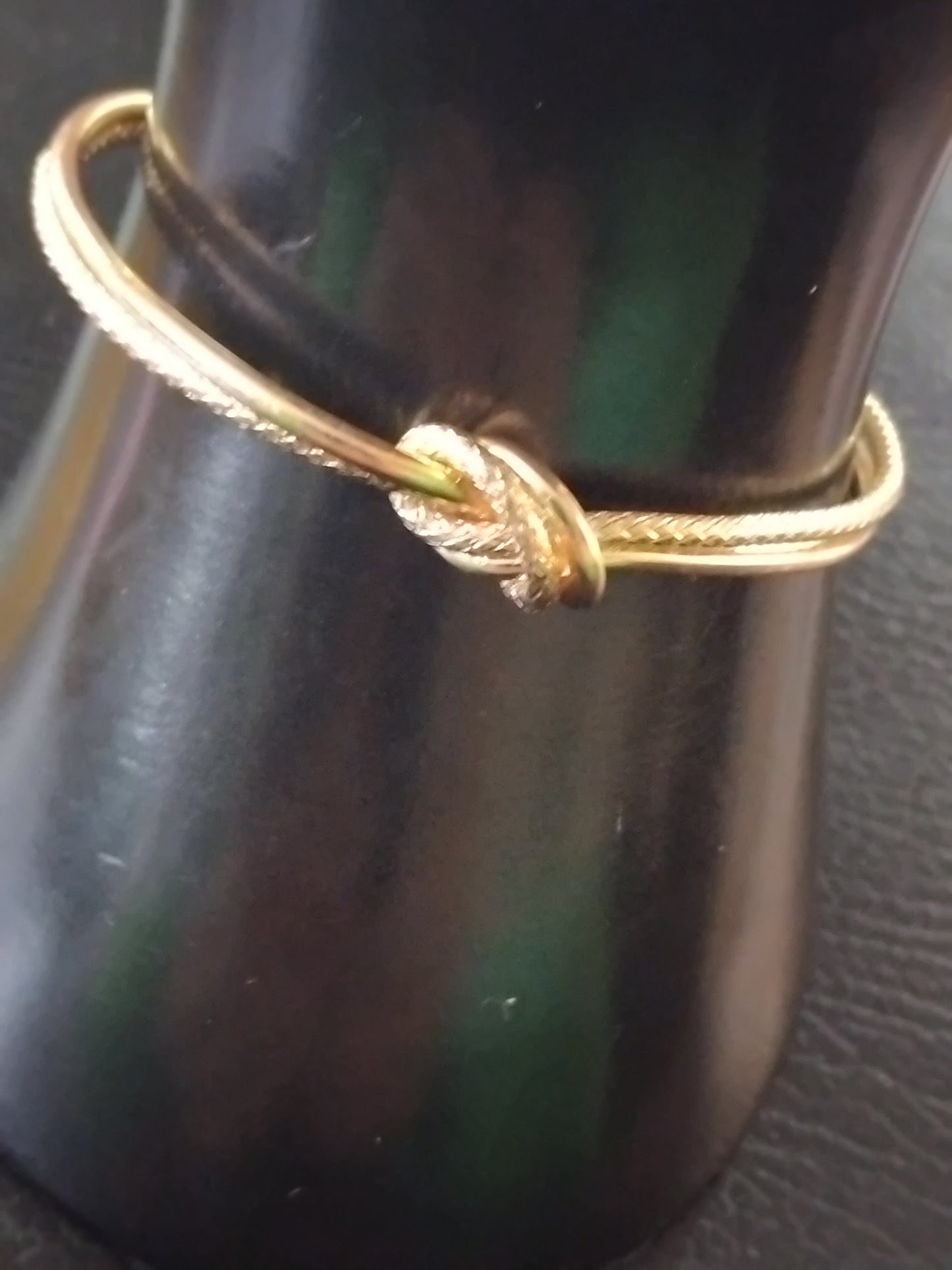 Gold plated knot bracelet