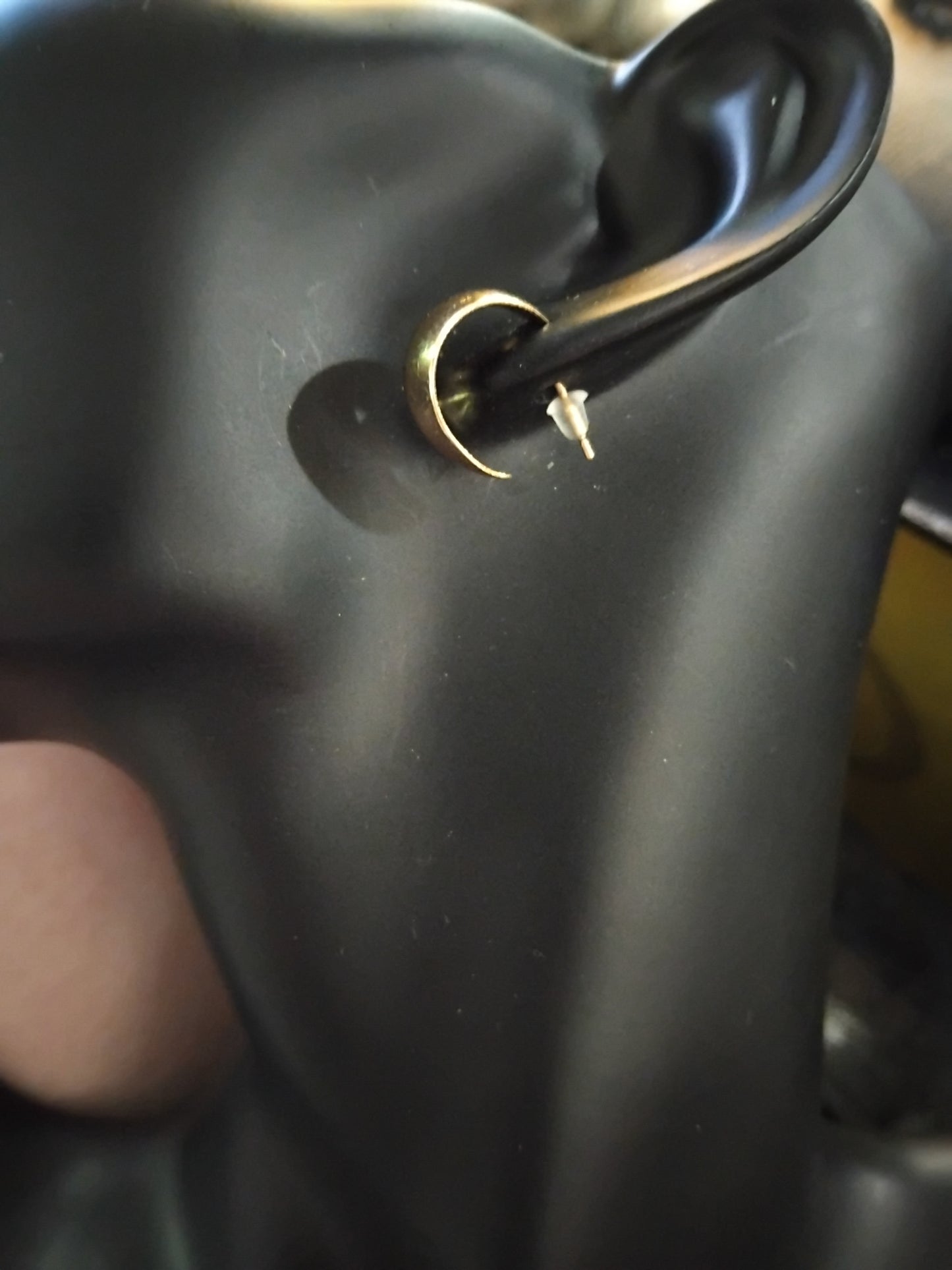 Chunky small hoops