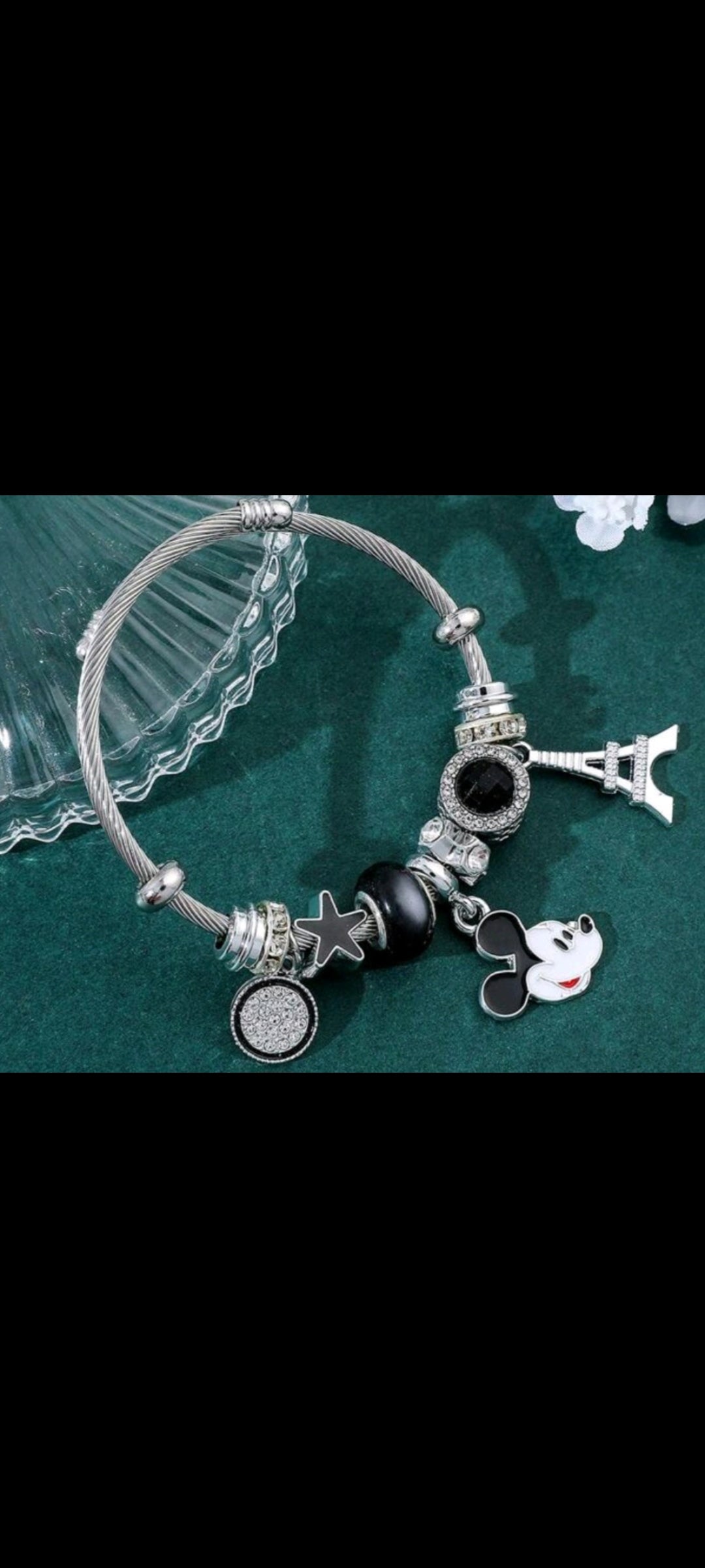 Mini magnetic charm bracelet