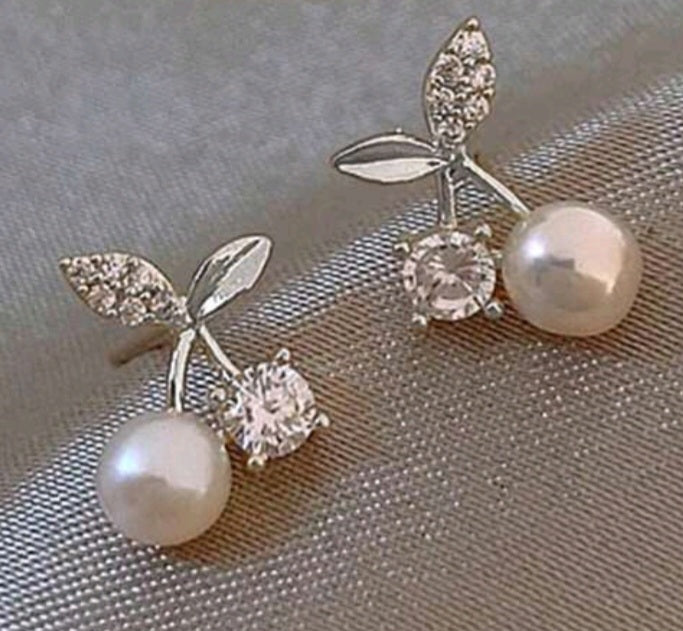 Cheery earrings
