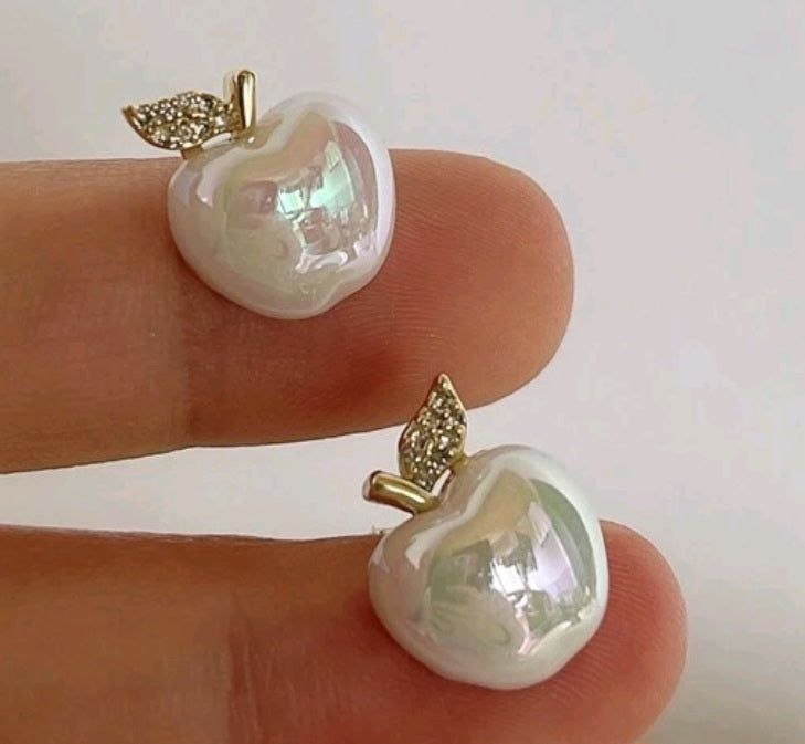 Apple studs