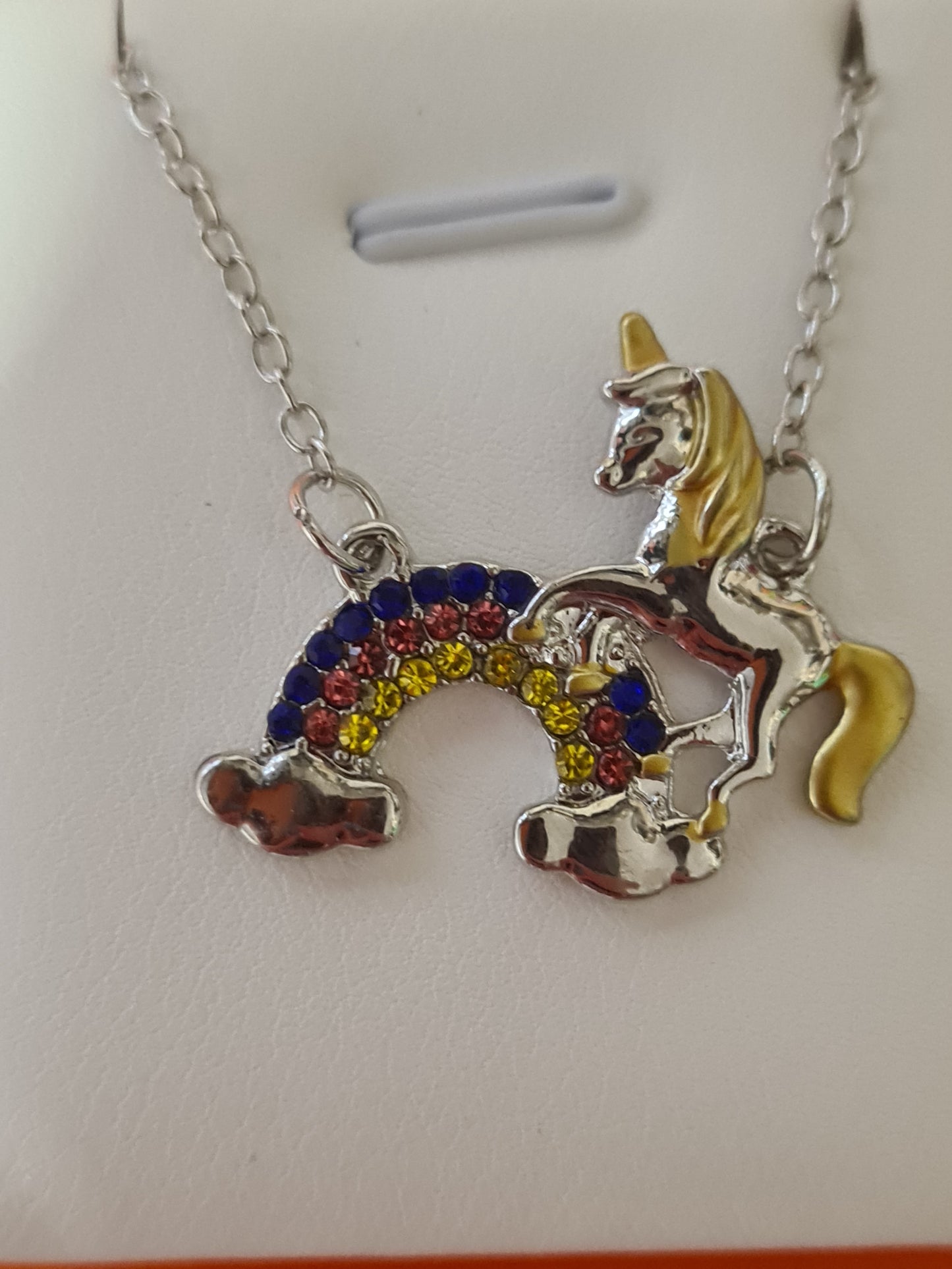 Rainbow unicorn neckline