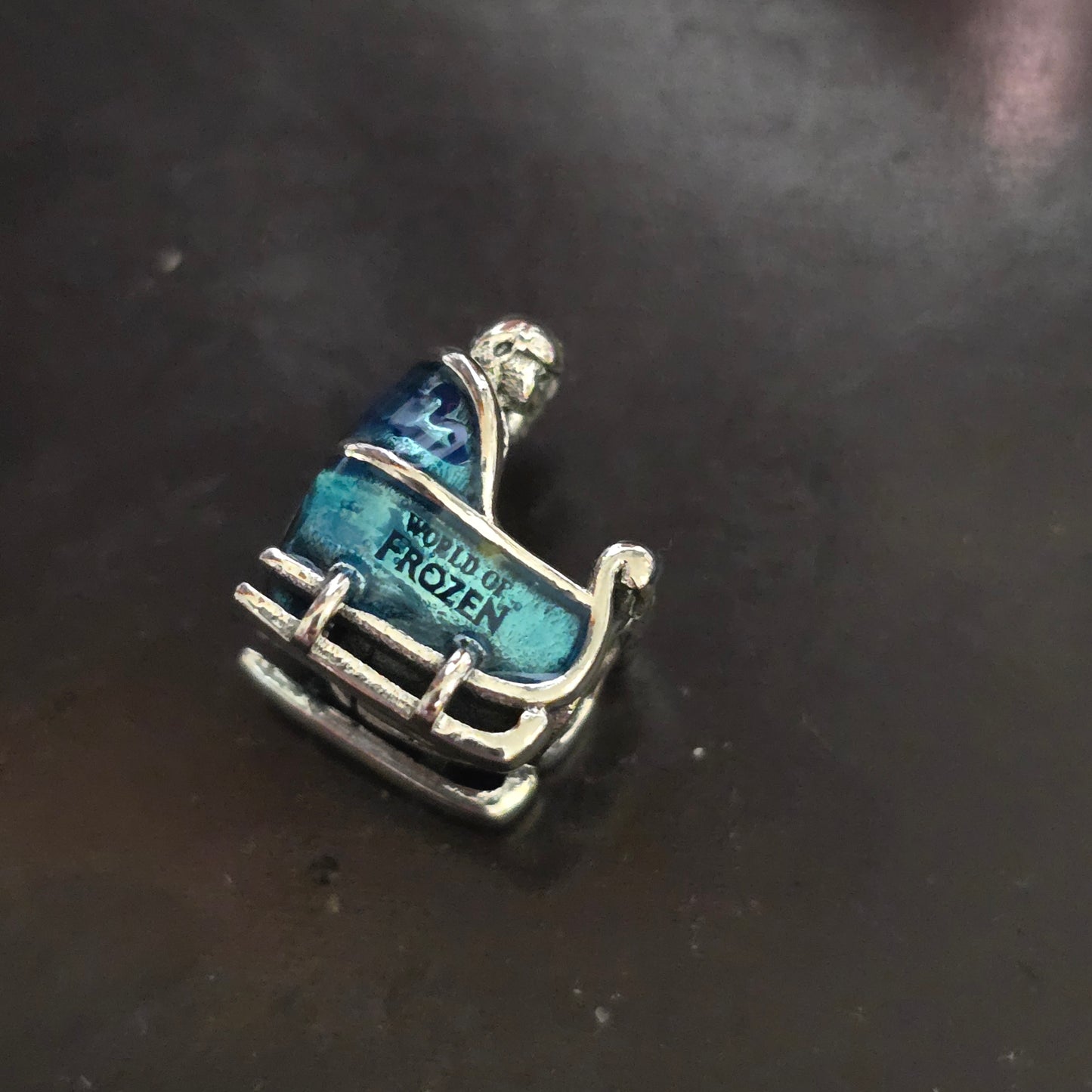 Frozen sisters carriage charm