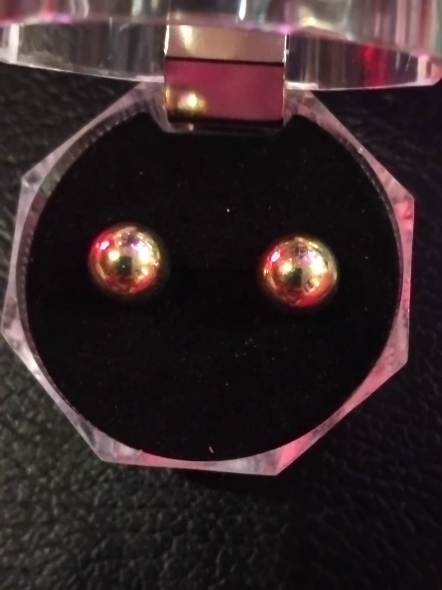 Gold balls earrings