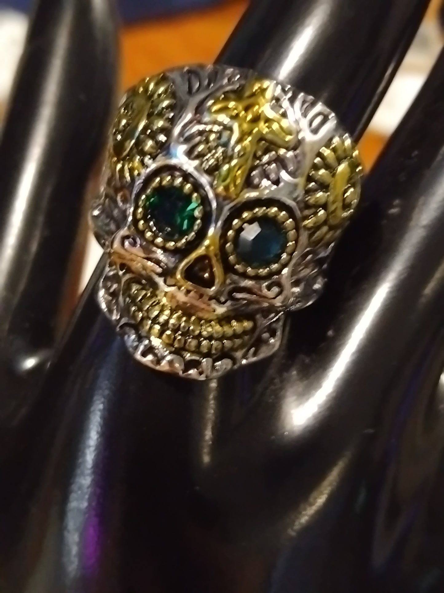 Men's skull ring