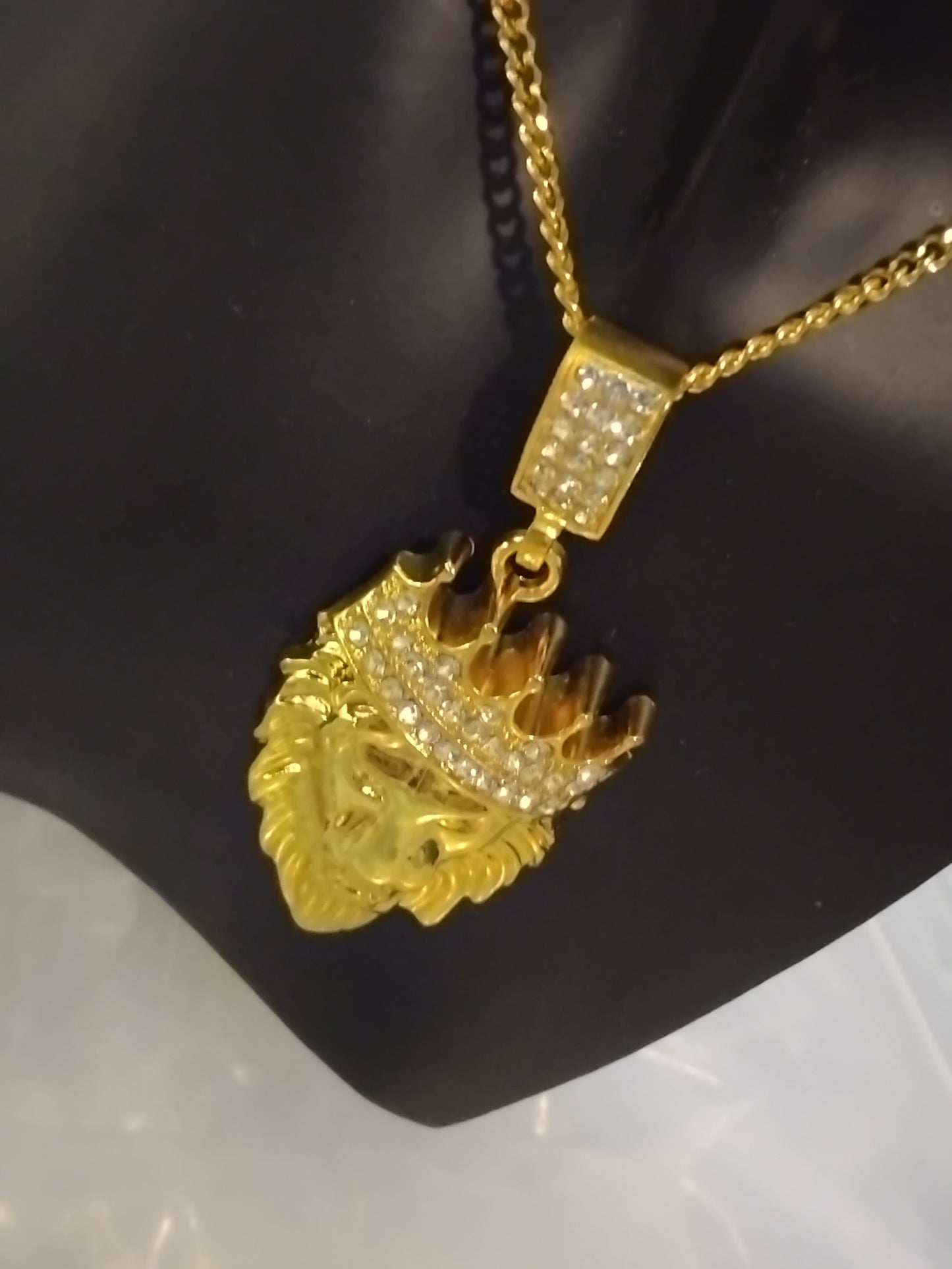 30 inch gold plated chain with large pendant