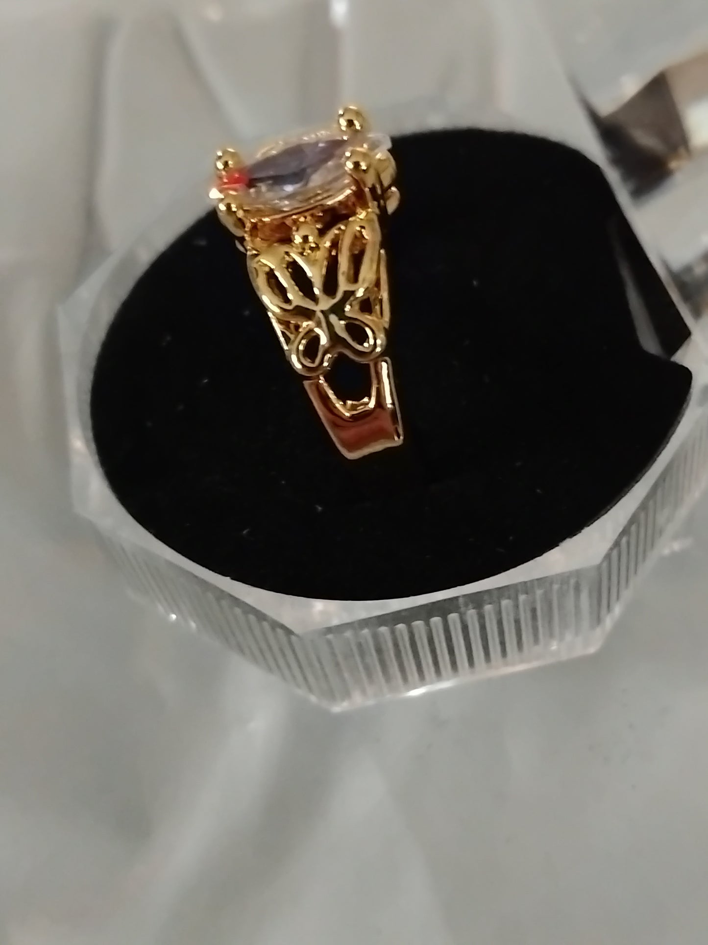 Butterfly fly away ring