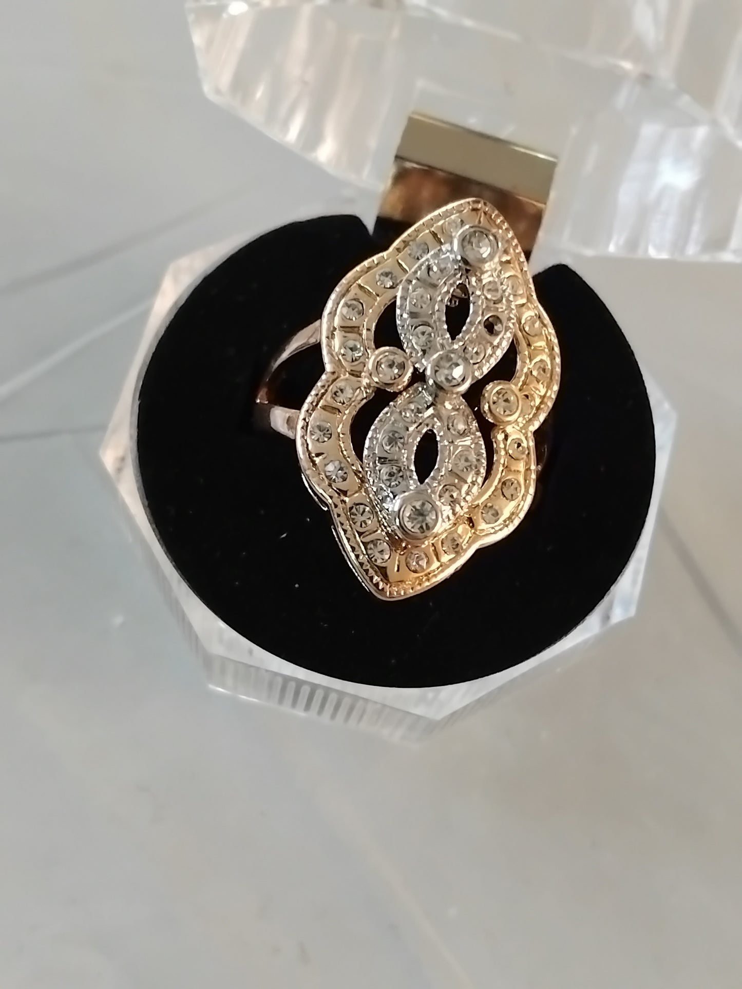 Vintage must have ring