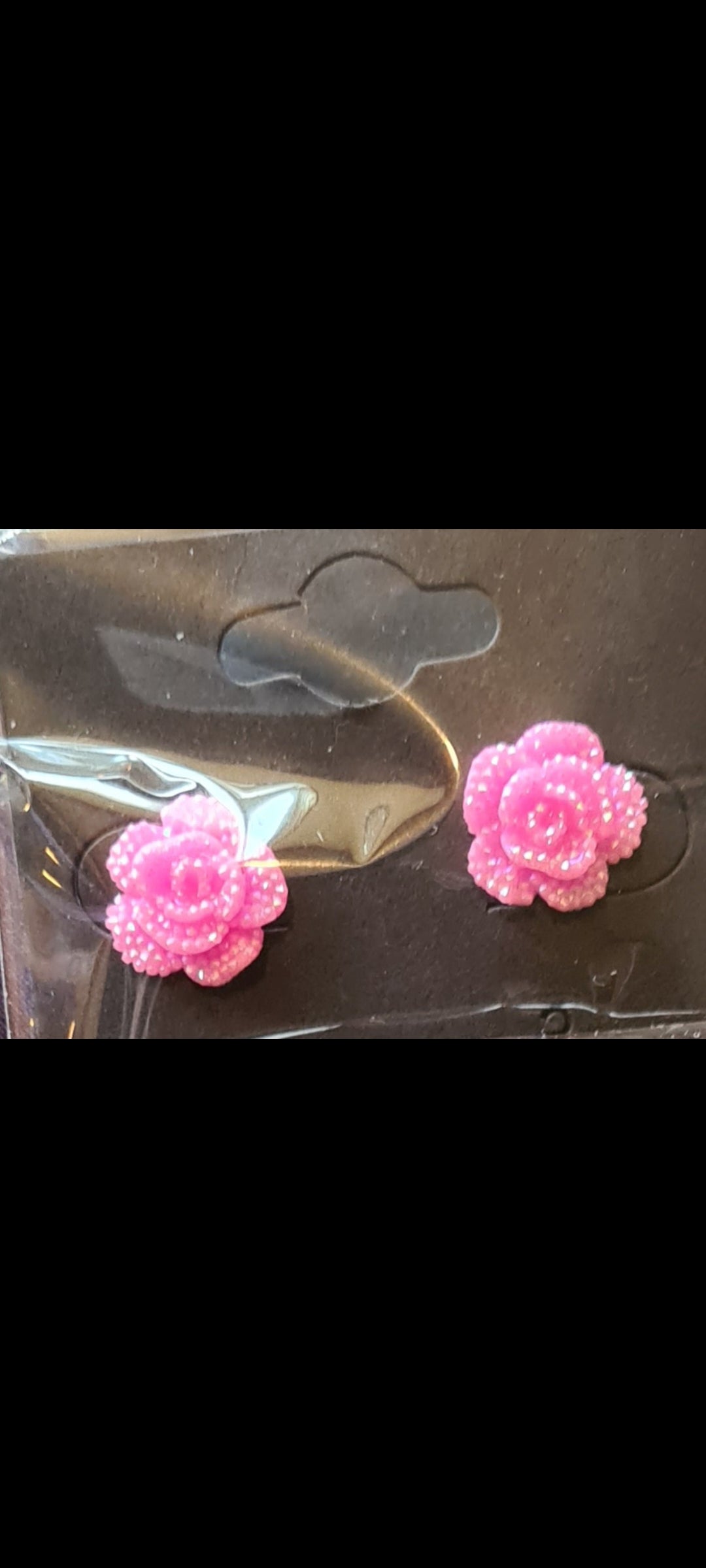 Sparkly flower earrings