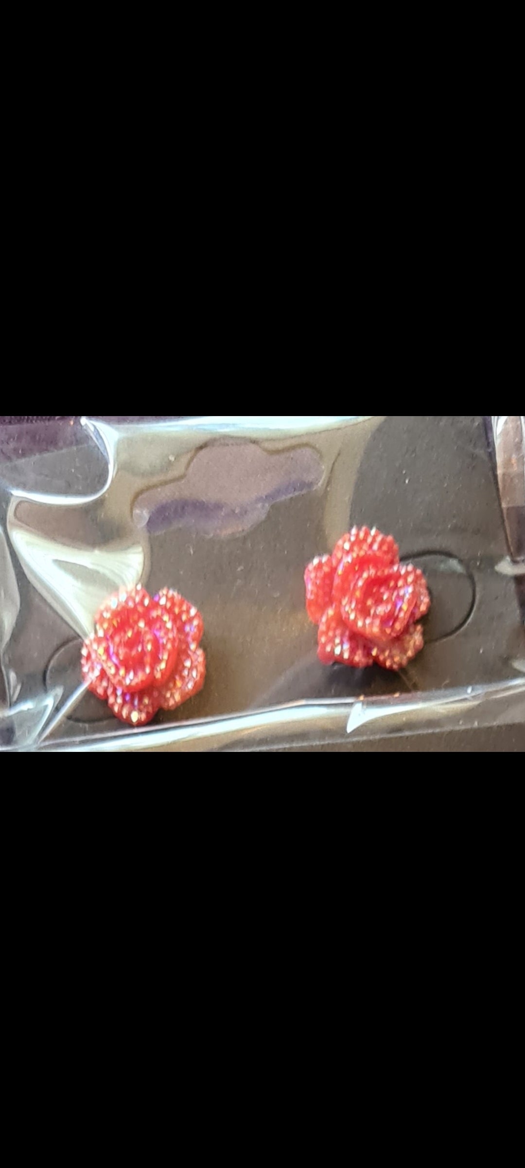 Sparkly flower earrings