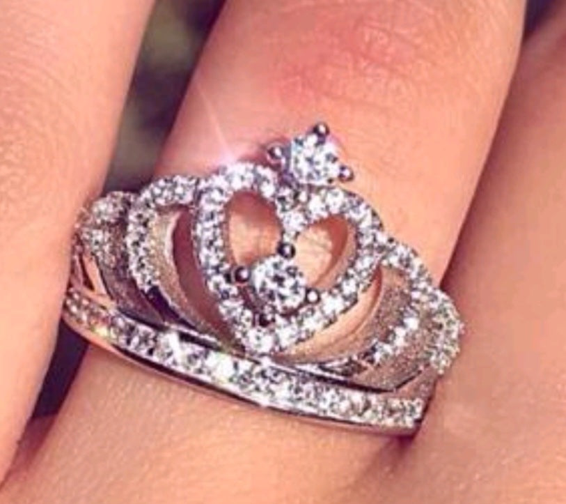 Princess crown ring