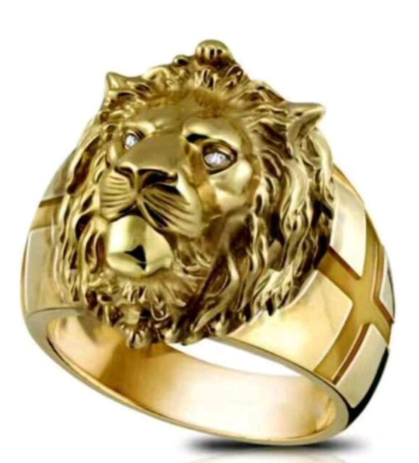 Men's gold England lion ring