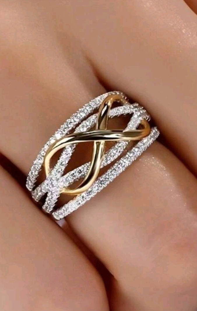 Infinity contrast ring