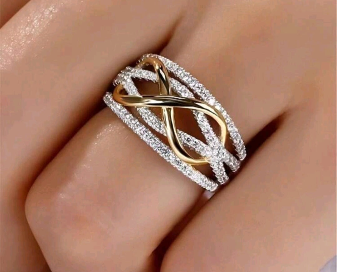 Infinity contrast ring