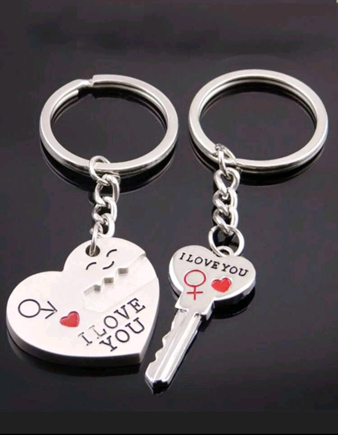 2 pieces heart and lock