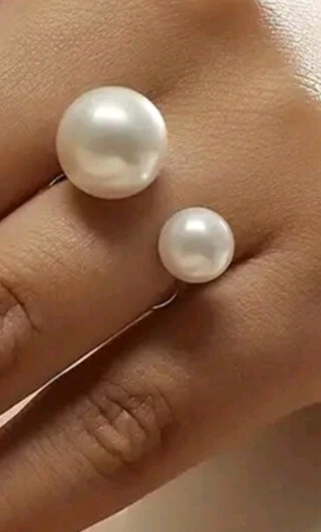 Pearl ring