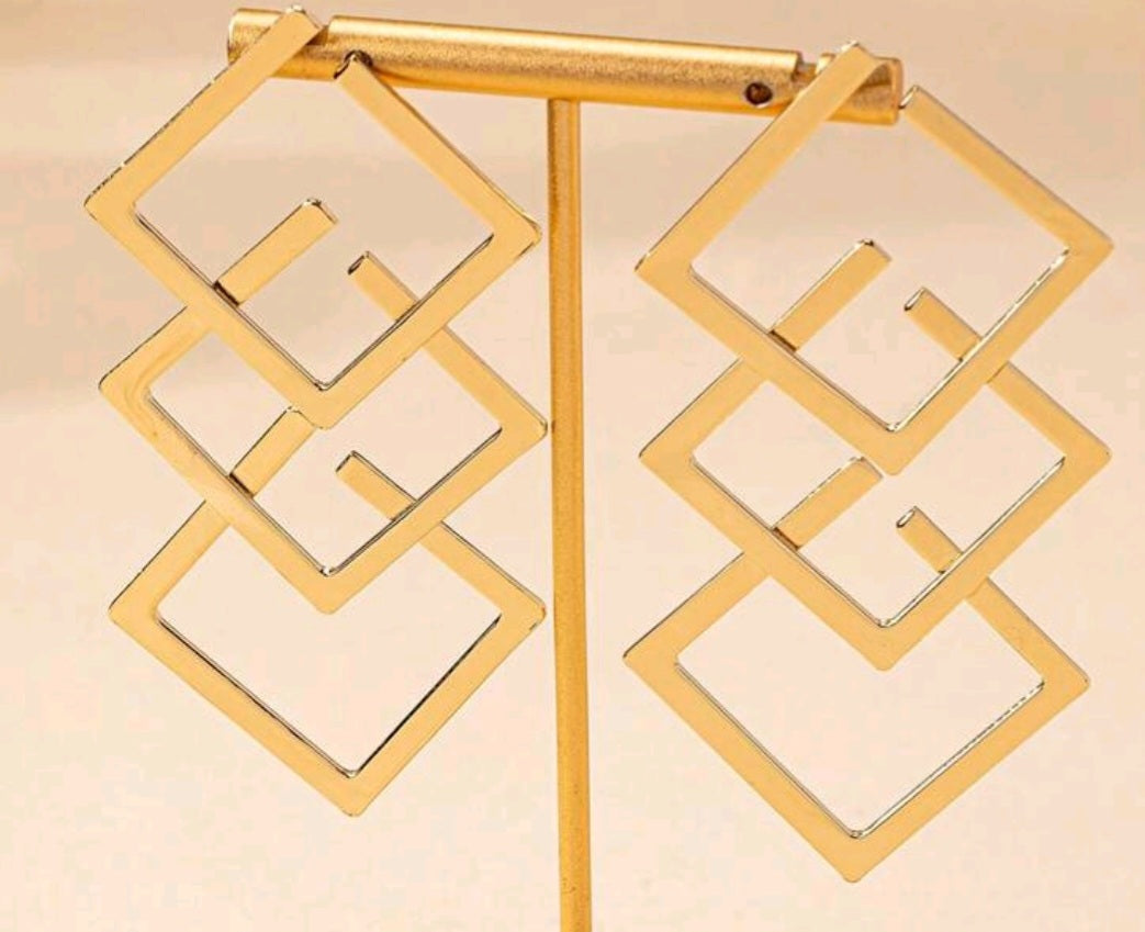 Gold tripple squares