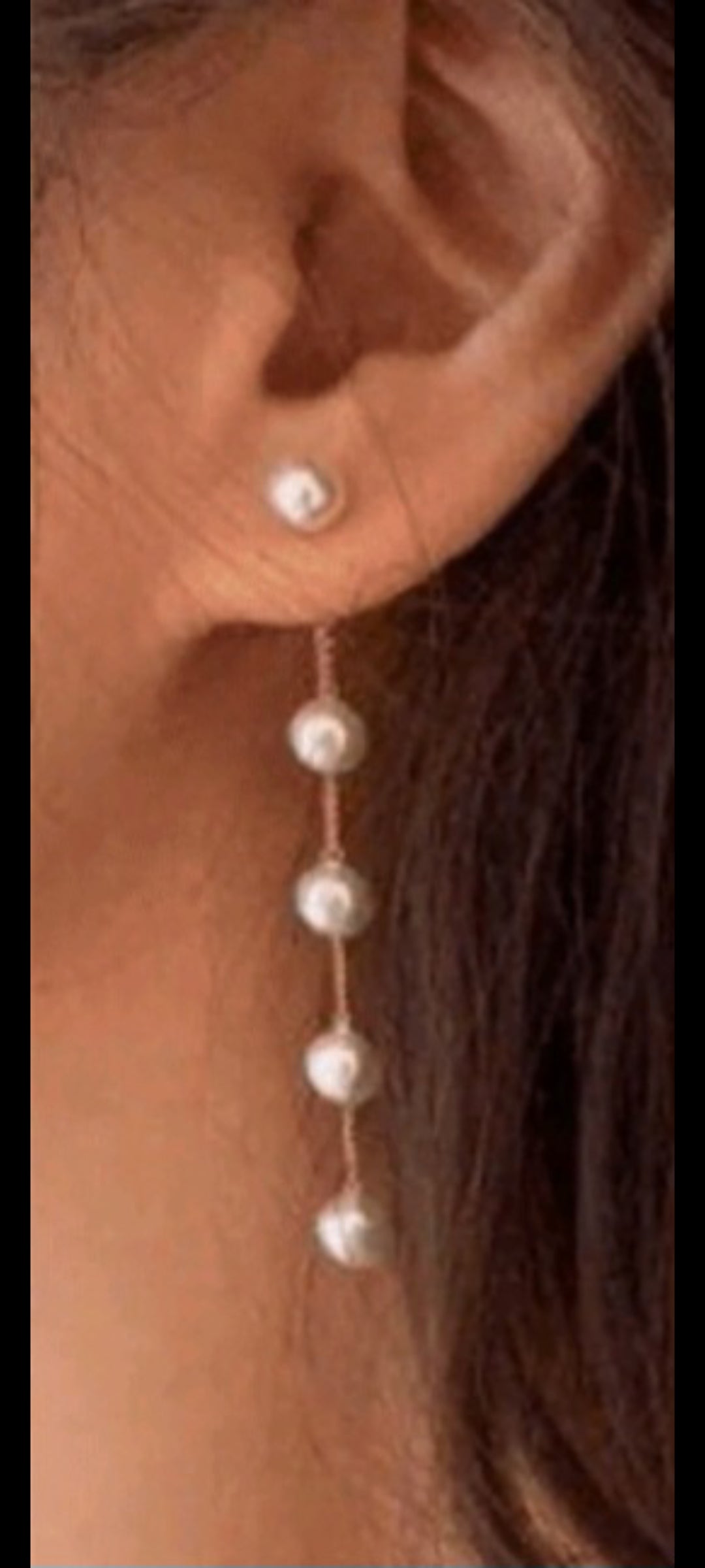 Pearl drop earrings