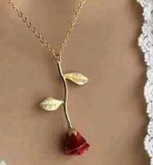 Rose necklace